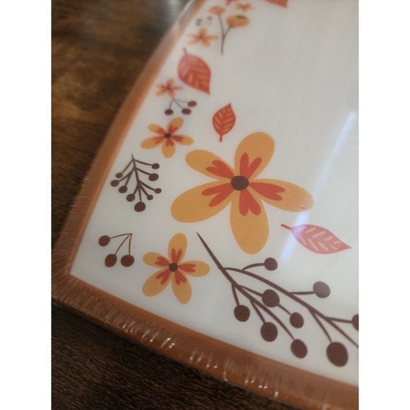 Cutting Board  Autumn Leaf Design - Picture 5 of 5